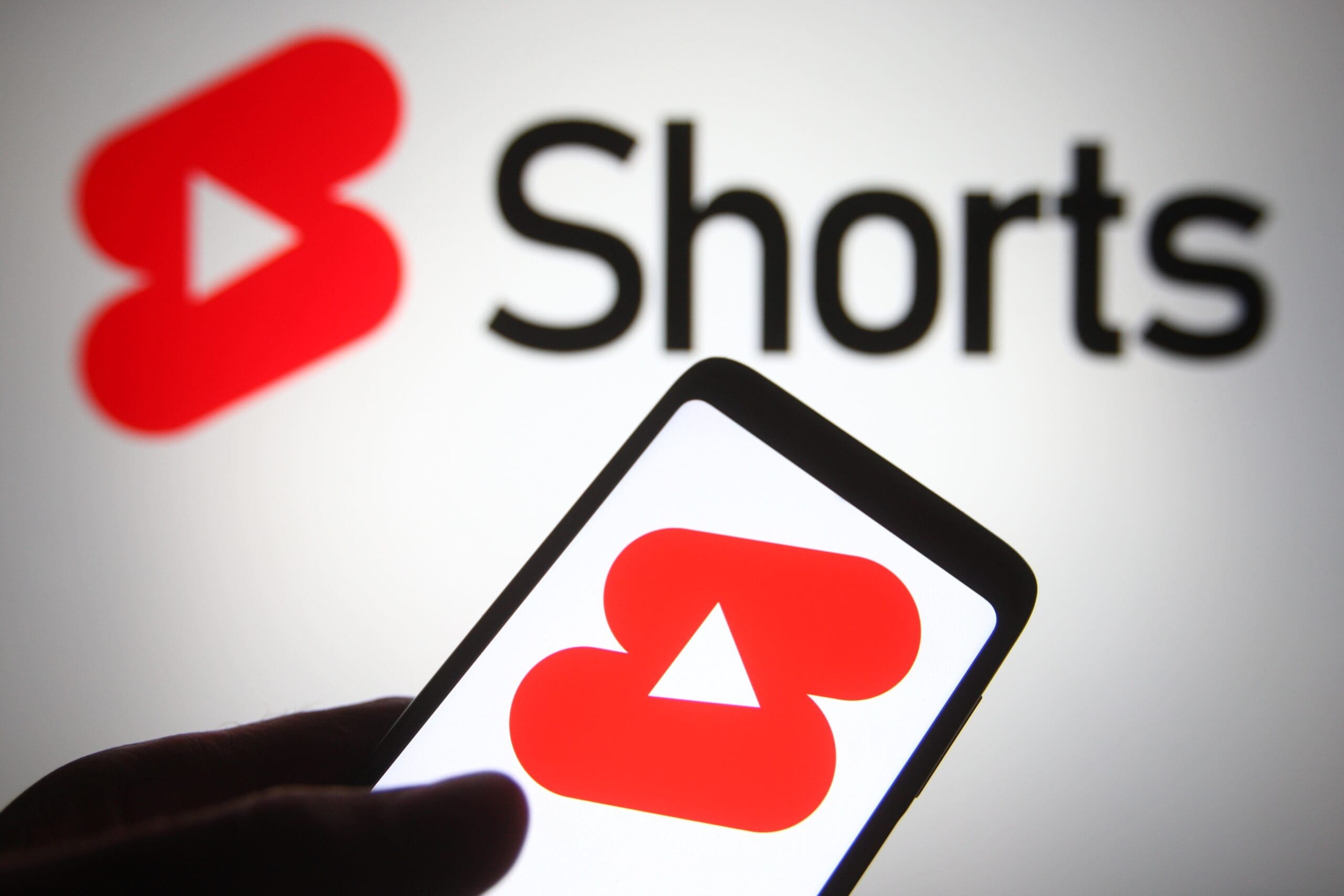 Apa Saja Faktor Agar Video Shorts YouTube Trending di Tahun Ini?