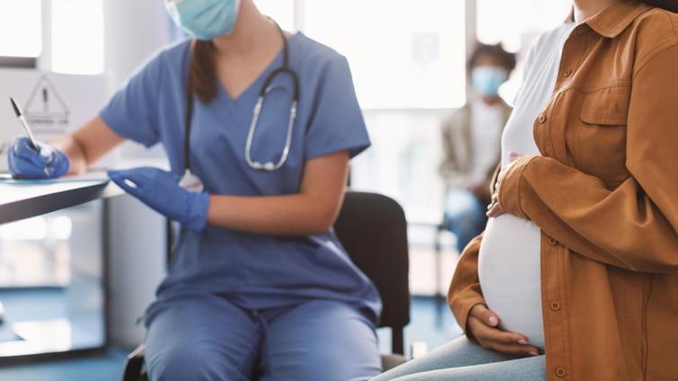 Mau Jadi Bidan Handal? Mulailah dengan Lulus Tes Online Bidan!