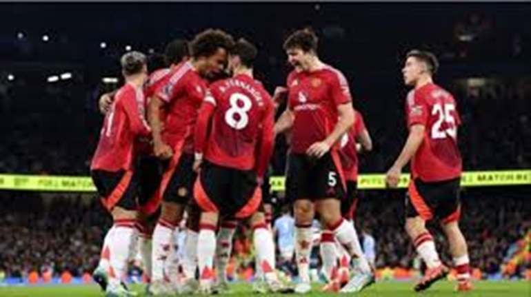 Strategi Bermain Sepak Bola, Kunci Keberhasilan di Lapangan