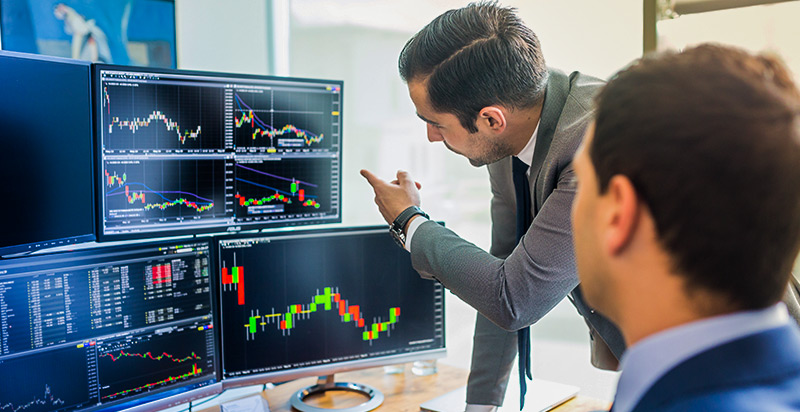 Strategi Efektif untuk Promosi di Sosmed Kelas Online Trading Bersama Rajakomen.com