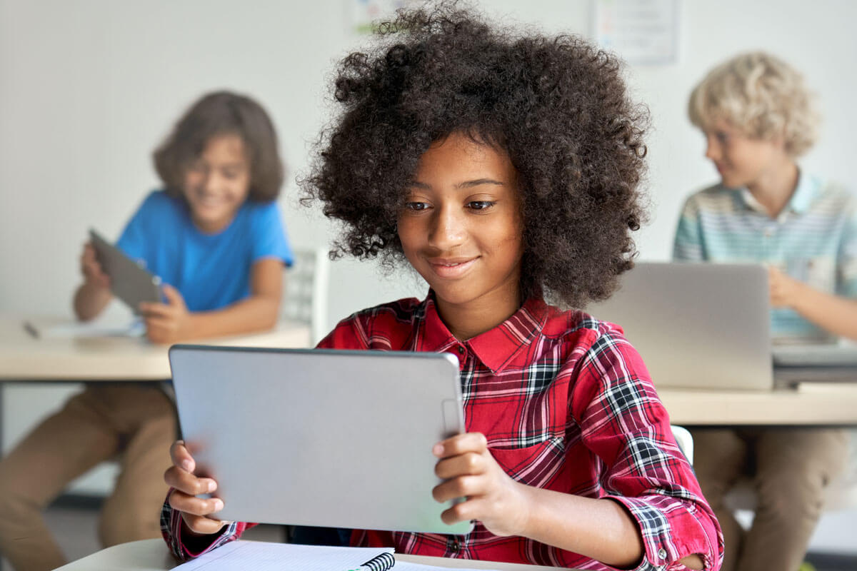 Bagaimana Belajar Online Matematika Membantu Siswa Memahami Konsep Sulit?