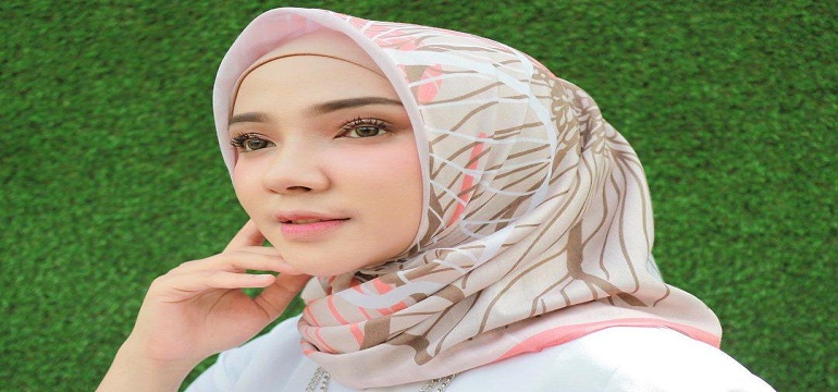 4 Tips Memilih Inner atau Dalaman Hijab ini Bermanfaat Banget