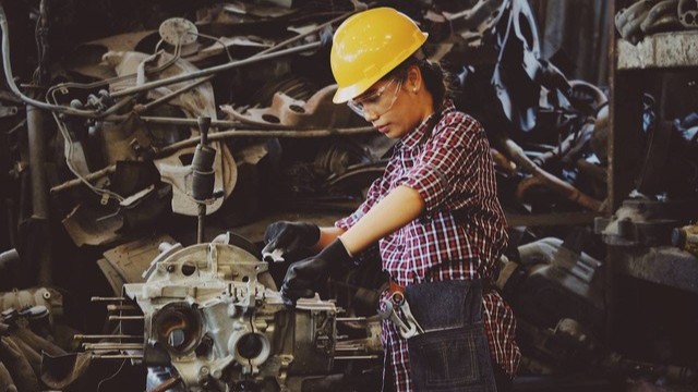 Tren Masa Depan Prospek Kerja Lulusan Program Studi Teknik Industri di Dunia Bisnis