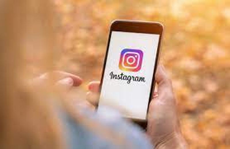Cara Simpel Bikin Komentar Bertubi-tubi di Instagram Kamu